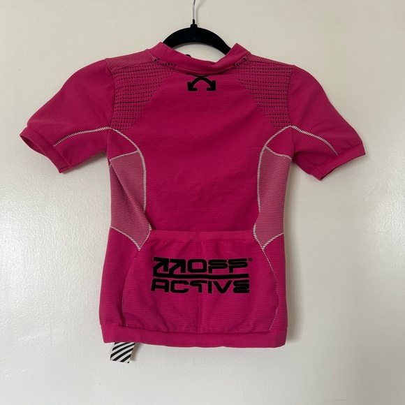 Off - white active top - Picture 2 of 4